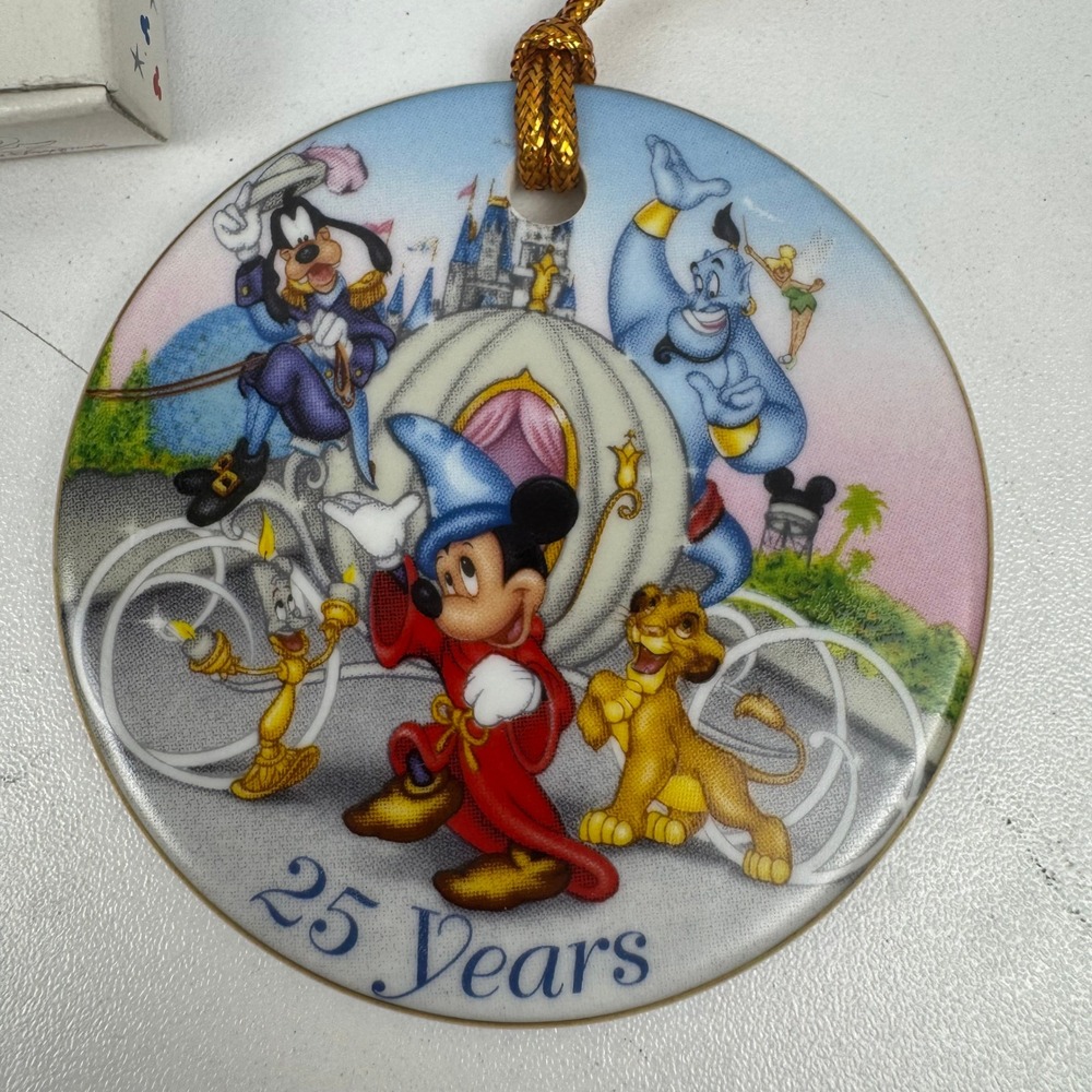 Walt Disney World 25th Anniversary 1996 Ceramic Ornament Mickey Mouse w/ Box